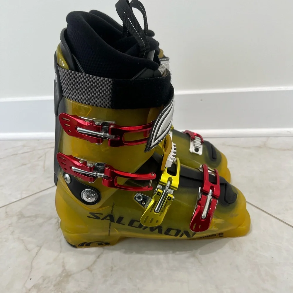 Salamon Yellow X Wave 10 Ski Boots Size 8 US